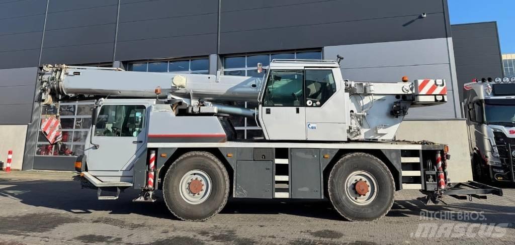 Liebherr LTM 1030-2 Kranen voor alle terreinen