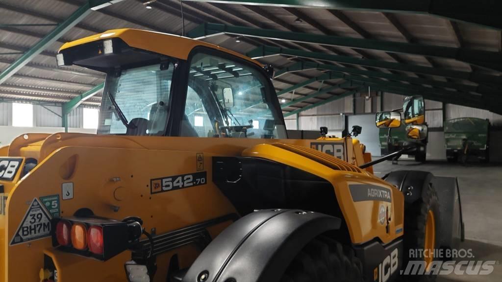 JCB 542-70 Agrixtra Verreikers voor landbouw