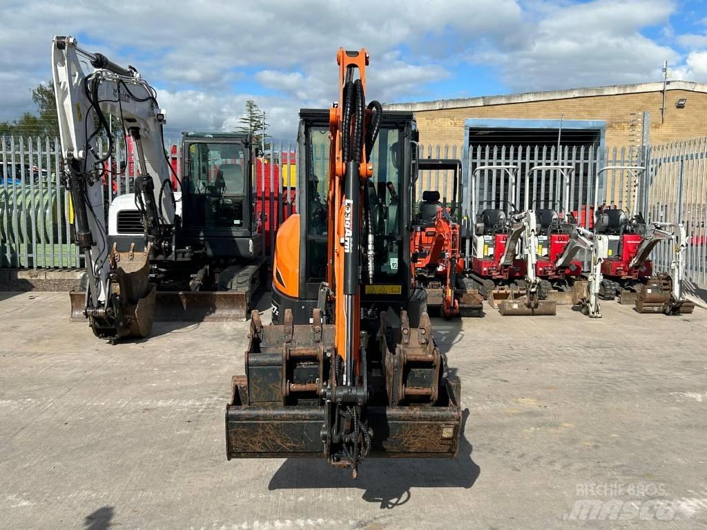 Doosan DX 27 Z Minigraafmachines < 7t