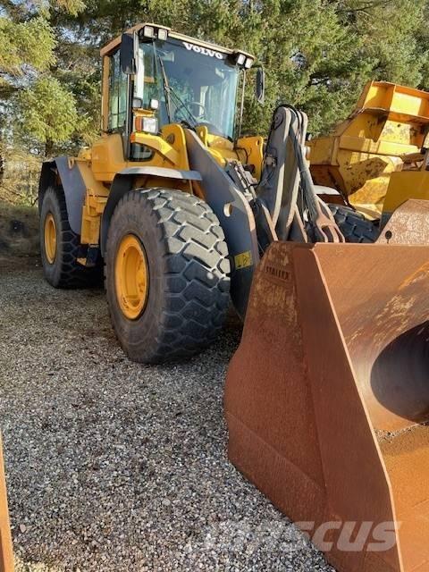 Volvo L120F Wielladers