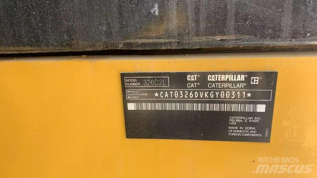 CAT 326 Rupsgraafmachines