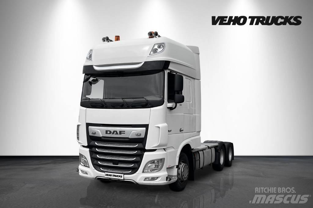 DAF XF 530 Z 6x2 Trekkers