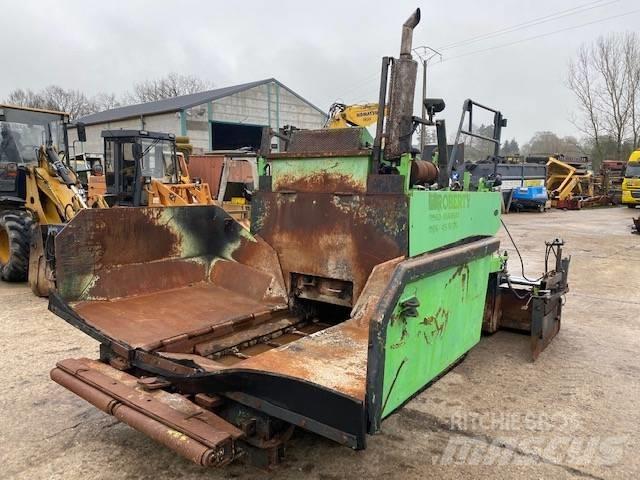 Demag DF 60 C Asfaltafwerkmachines