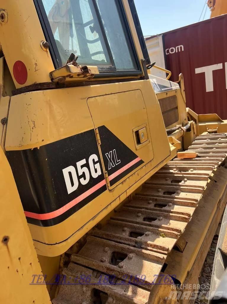 CAT D5G Rupsdozers