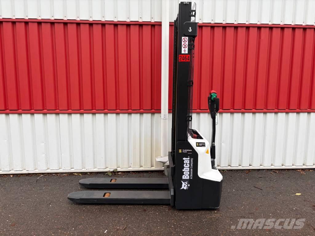 Bobcat LSM 12 N Meeloop stapelaar