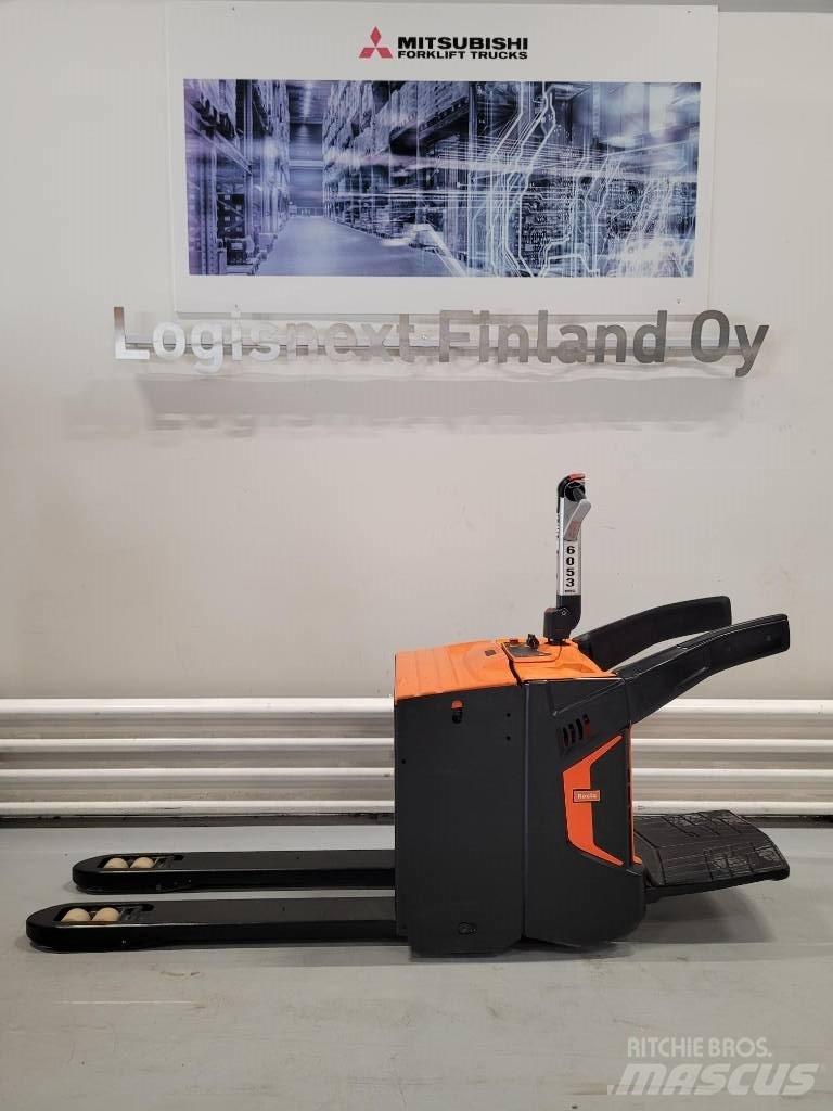 Rocla TPS20 Pallettruck met meerij platform