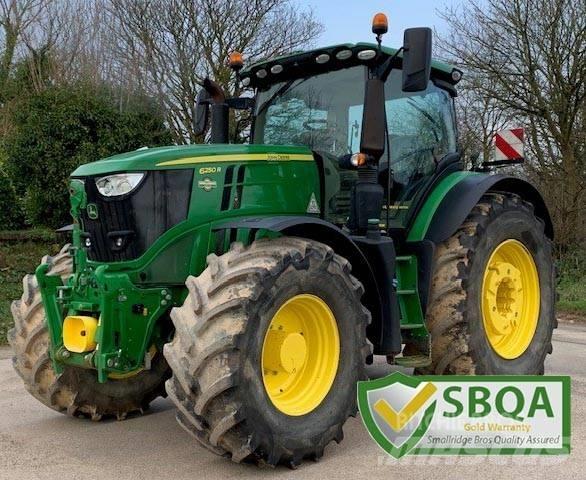 John Deere 6250 R Tractoren