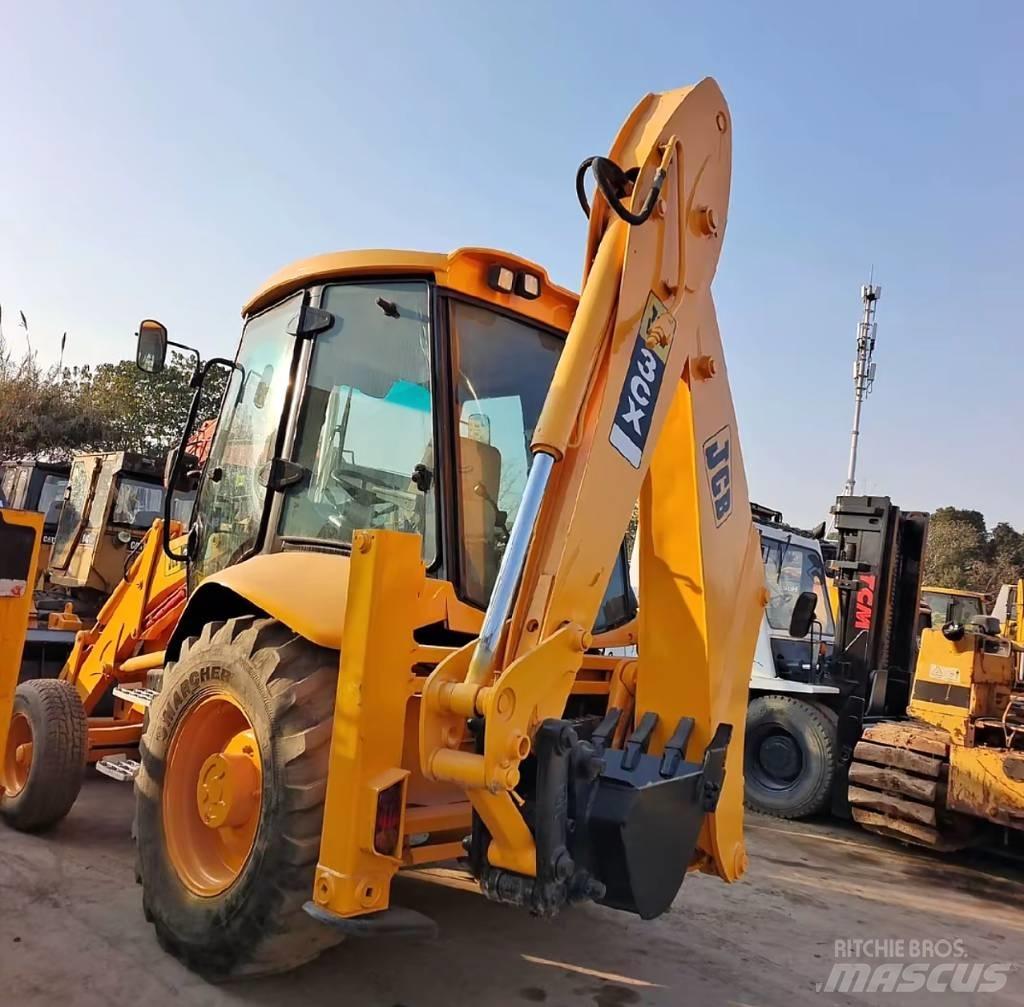 JCB 3 CX Graaf-laadcombinaties