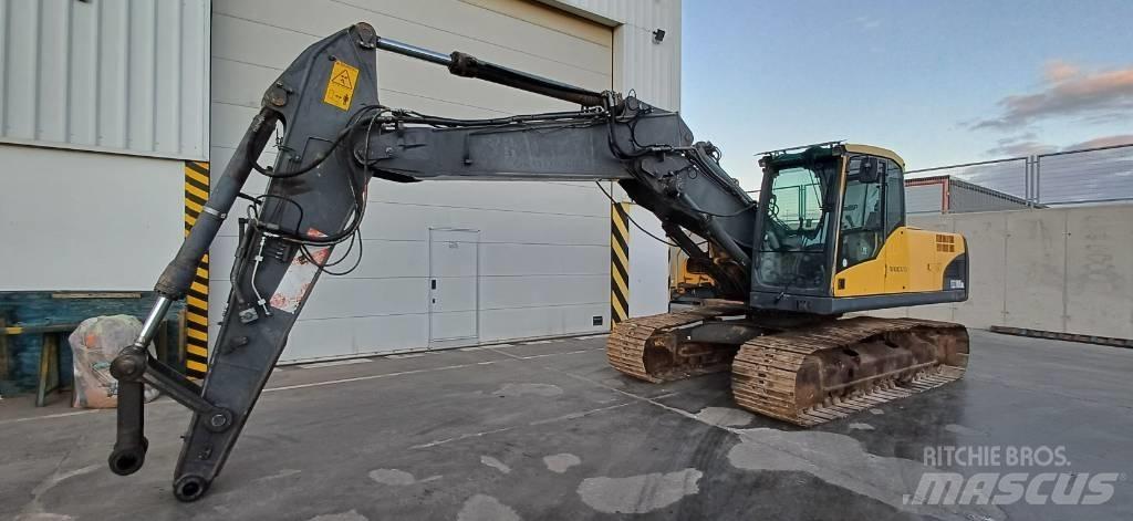 Volvo EC 210 C N L Rupsgraafmachines