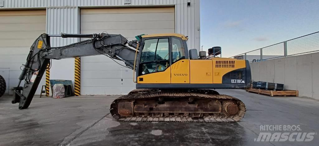 Volvo EC 210 C N L Rupsgraafmachines