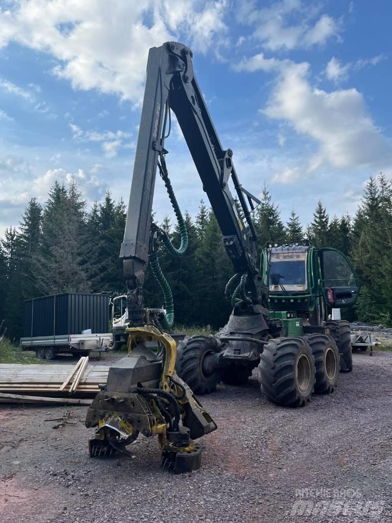 John Deere 1270 G Harvesters