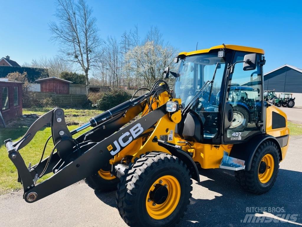 JCB 407 Schrank- en knikladers