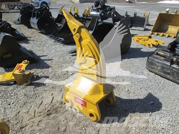 Emaq CAT320 Wegopbrekers