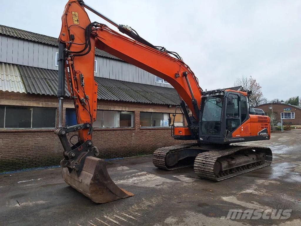 Doosan DX235NLC-5 Rupsgraafmachines