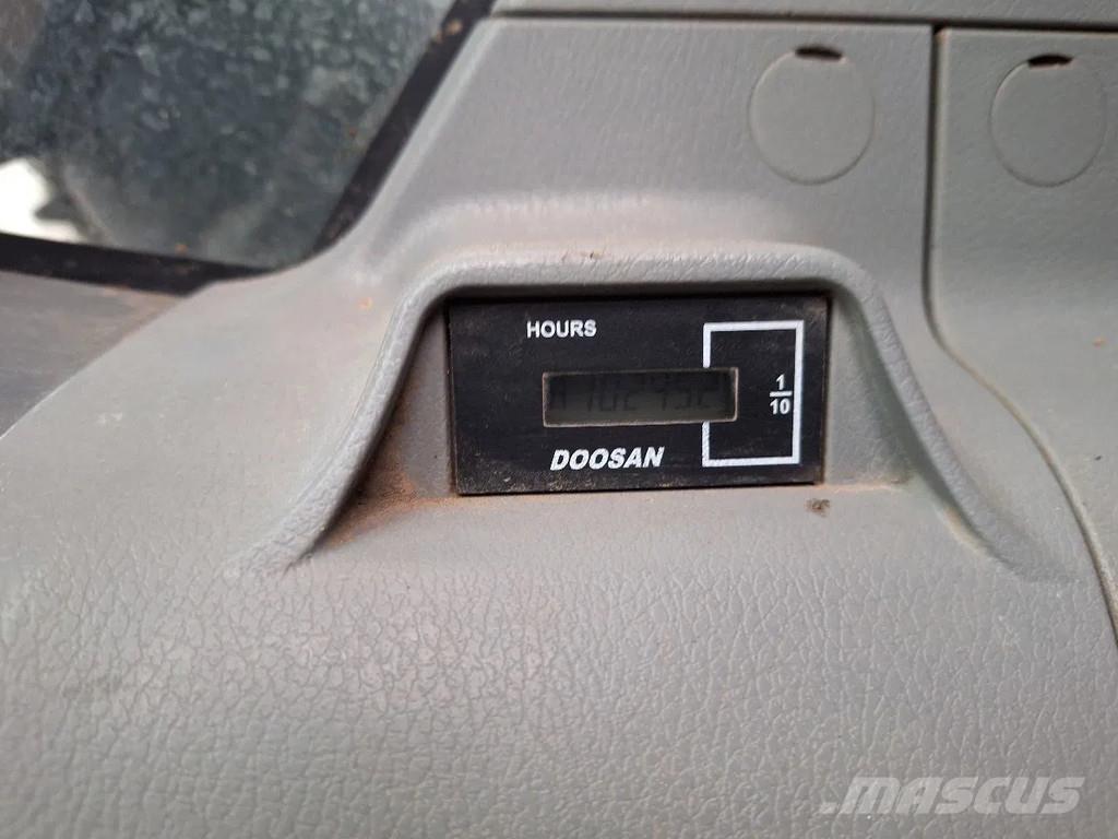 Doosan DX235NLC-5 Rupsgraafmachines