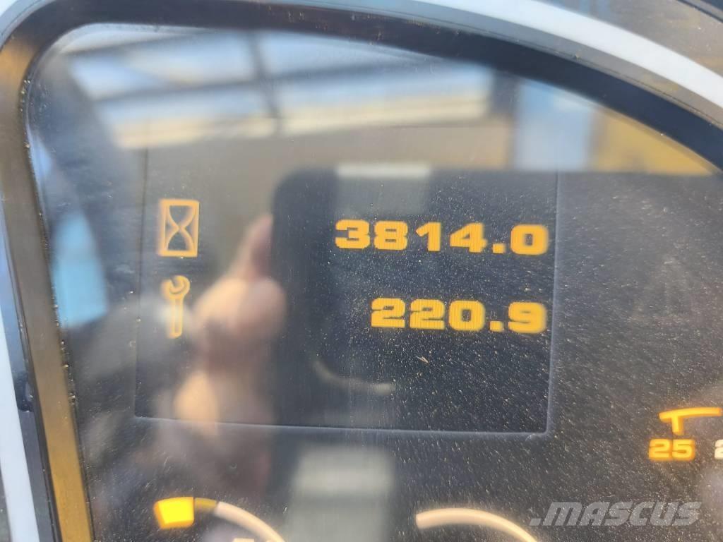JCB 541-70 Verreikers