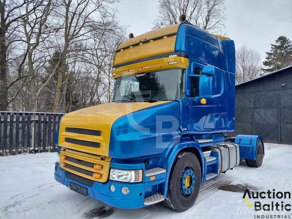 Scania T 114 LA Trekkers