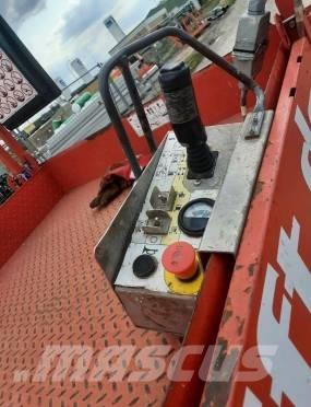 SkyJack SJ III 4740 Schaarhoogwerkers