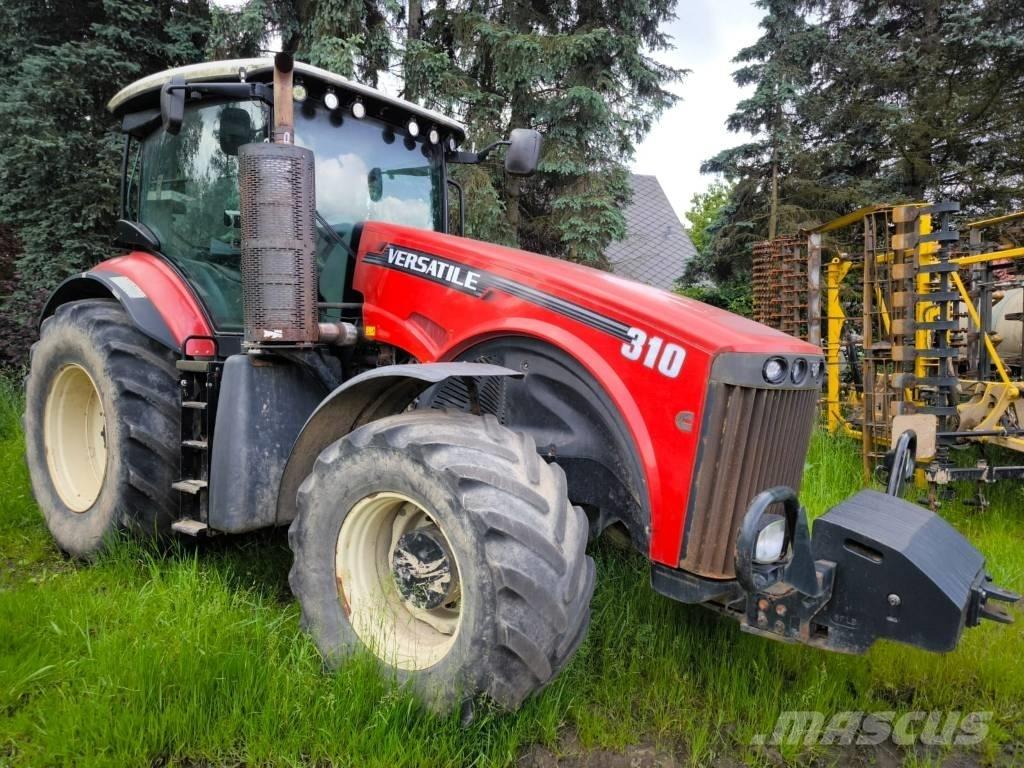Versatile 310 Tractoren