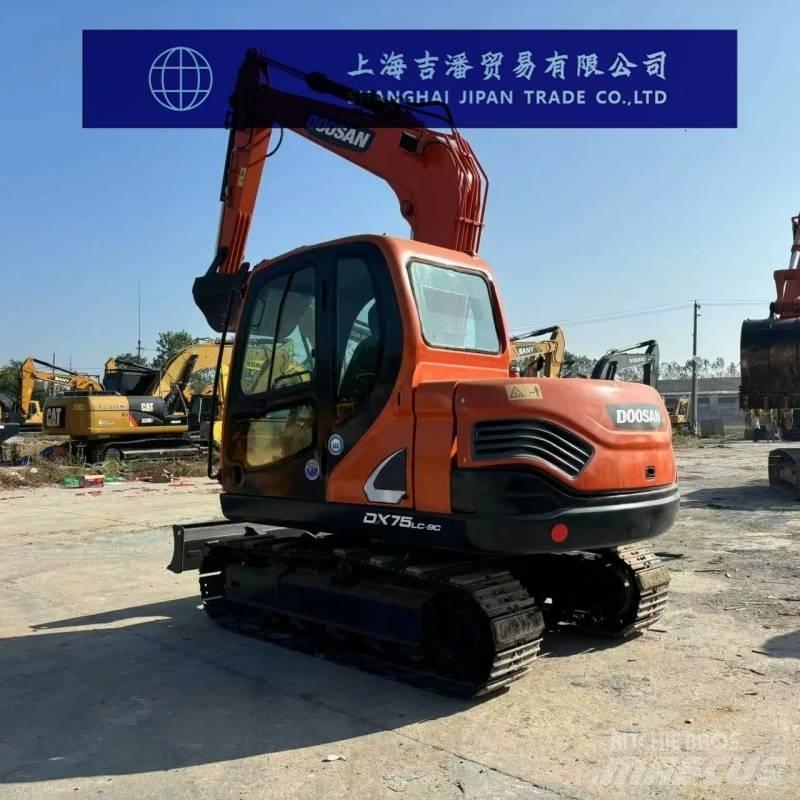 Doosan DX 75 Midigraafmachines 7t - 12t