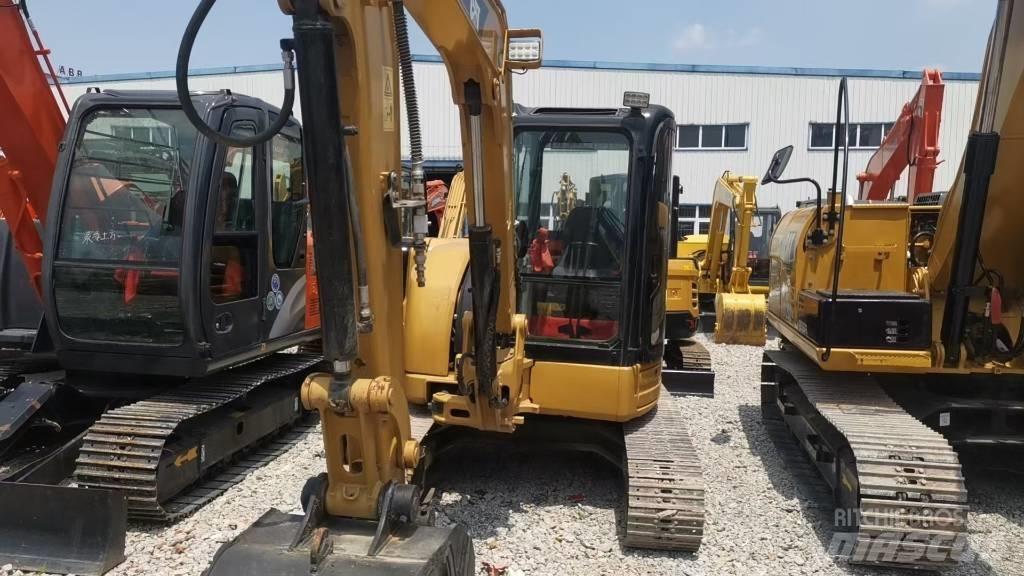 CAT 305 Rupsgraafmachines