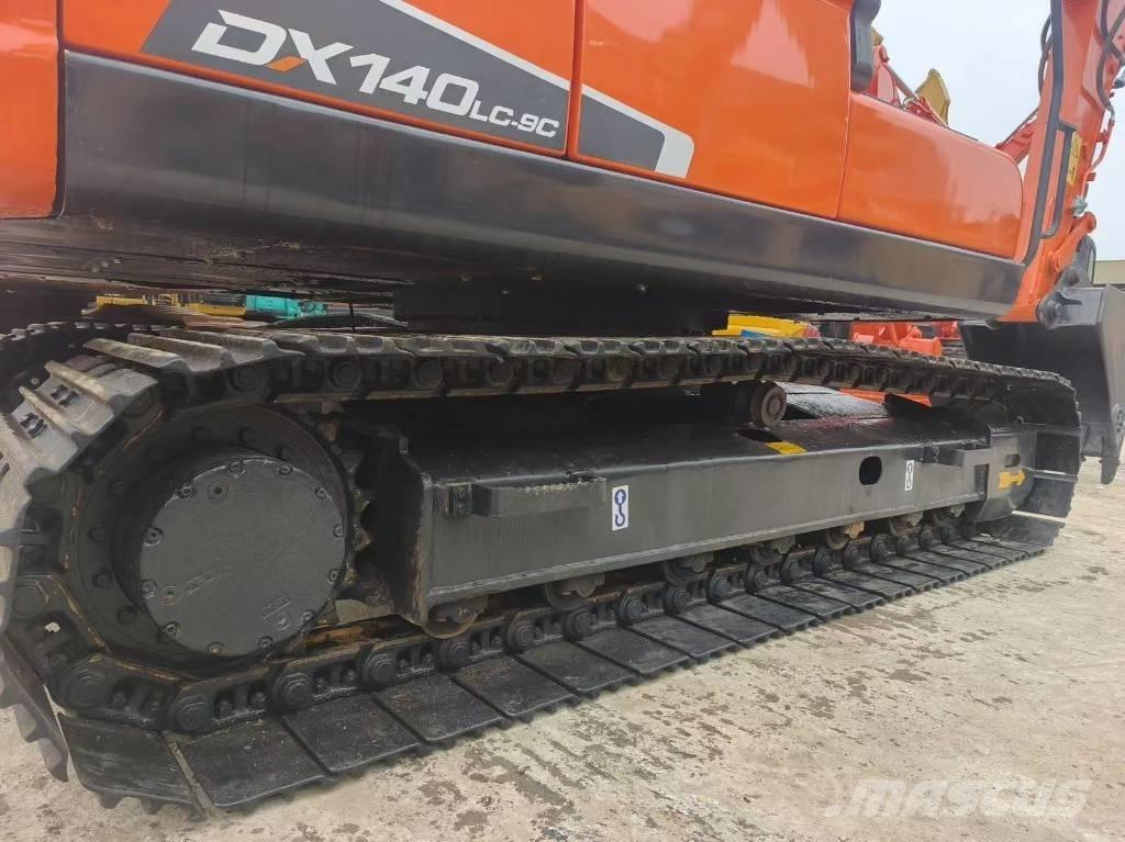 Doosan DX 140 Rupsgraafmachines
