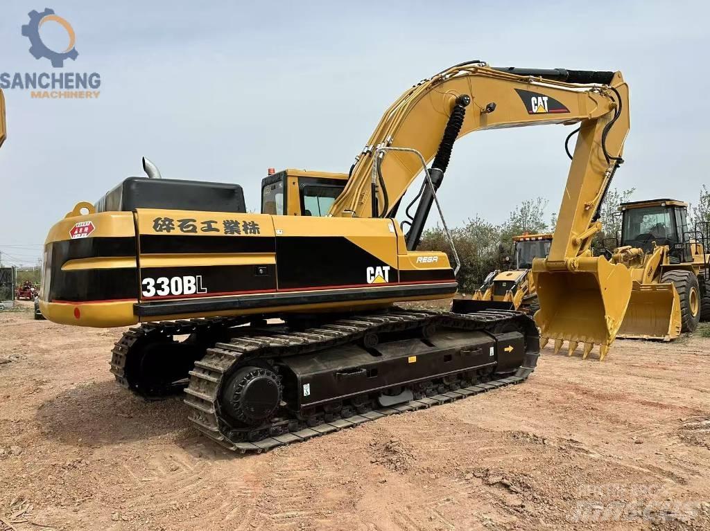 CAT 330 B L Rupsgraafmachines