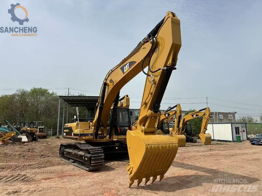 CAT 330 B L Rupsgraafmachines