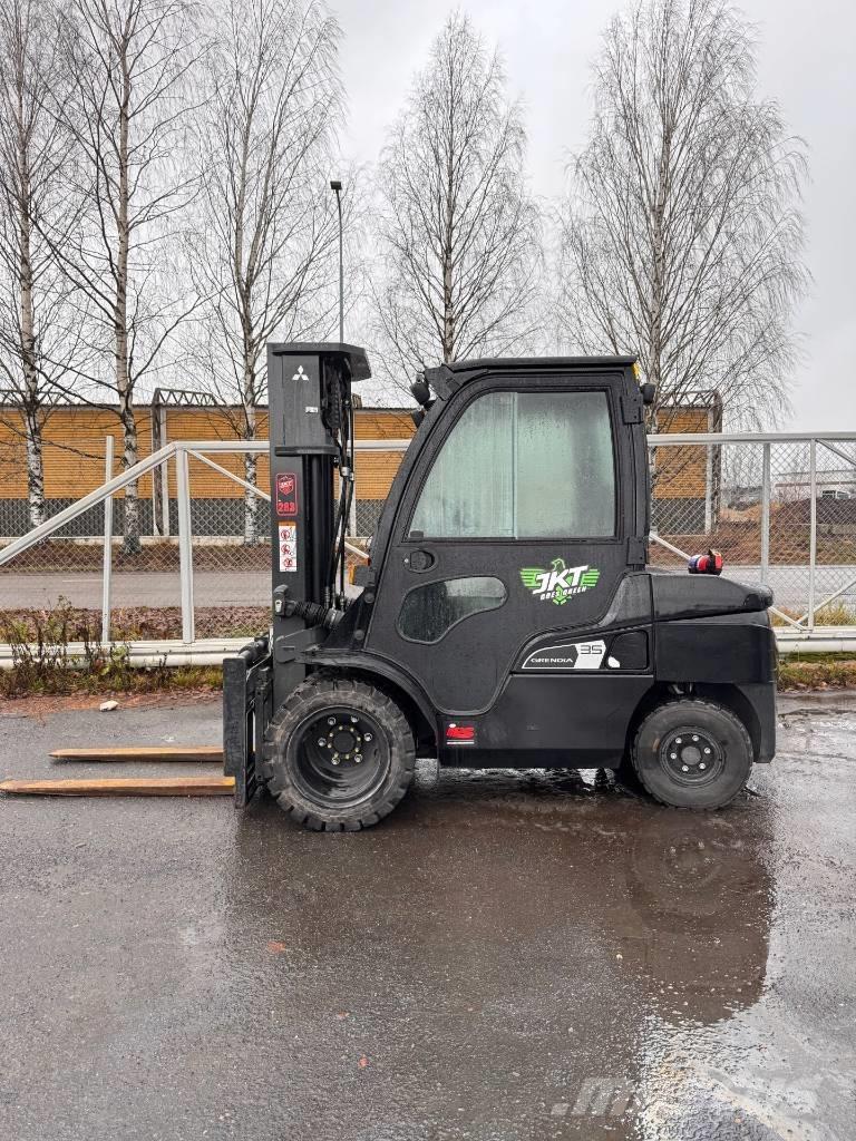 Mitsubishi FD 35 N3 Diesel heftrucks