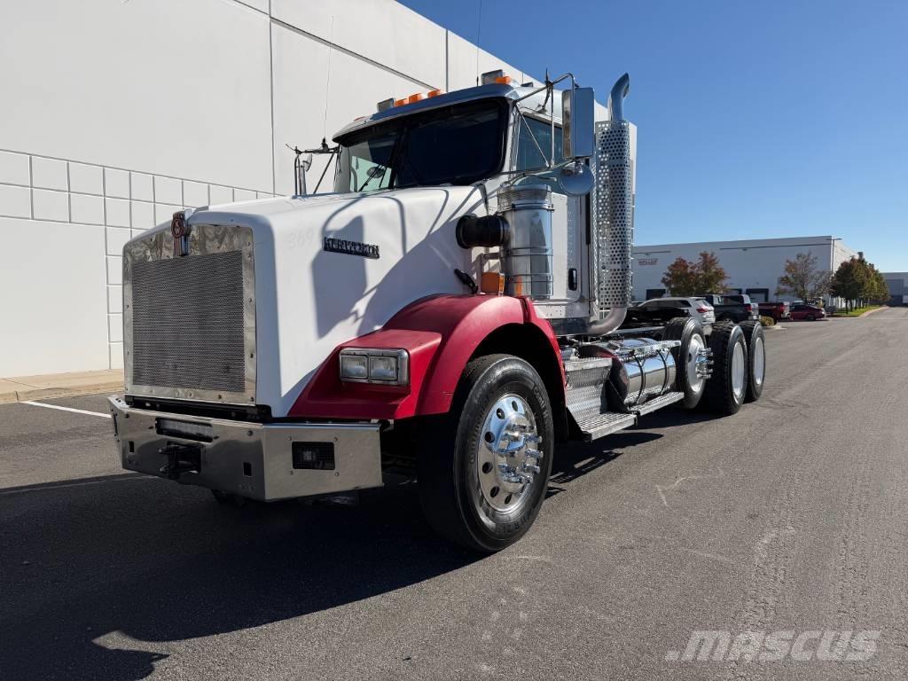 Kenworth T 800 Trekkers