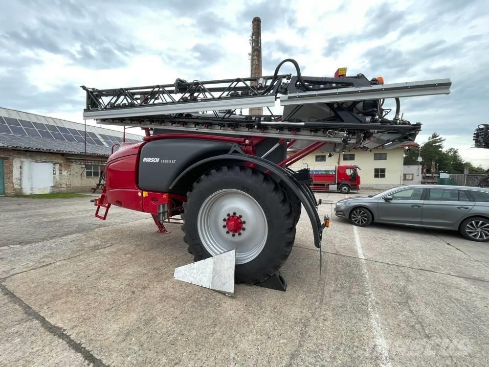 Horsch Leeb 5 LT Getrokken spuitmachines