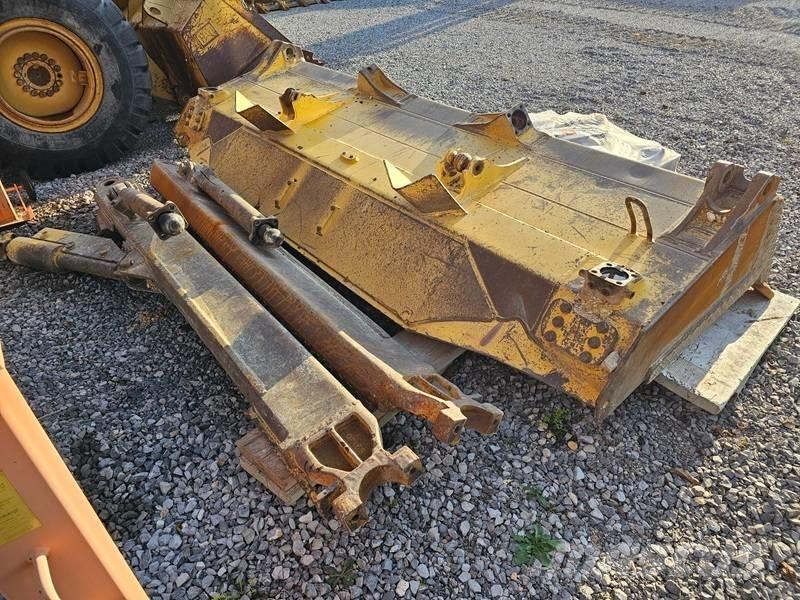 Komatsu D 65 WX-17 Rupsdozers