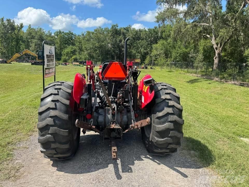 Massey Ferguson 2635 Tractoren