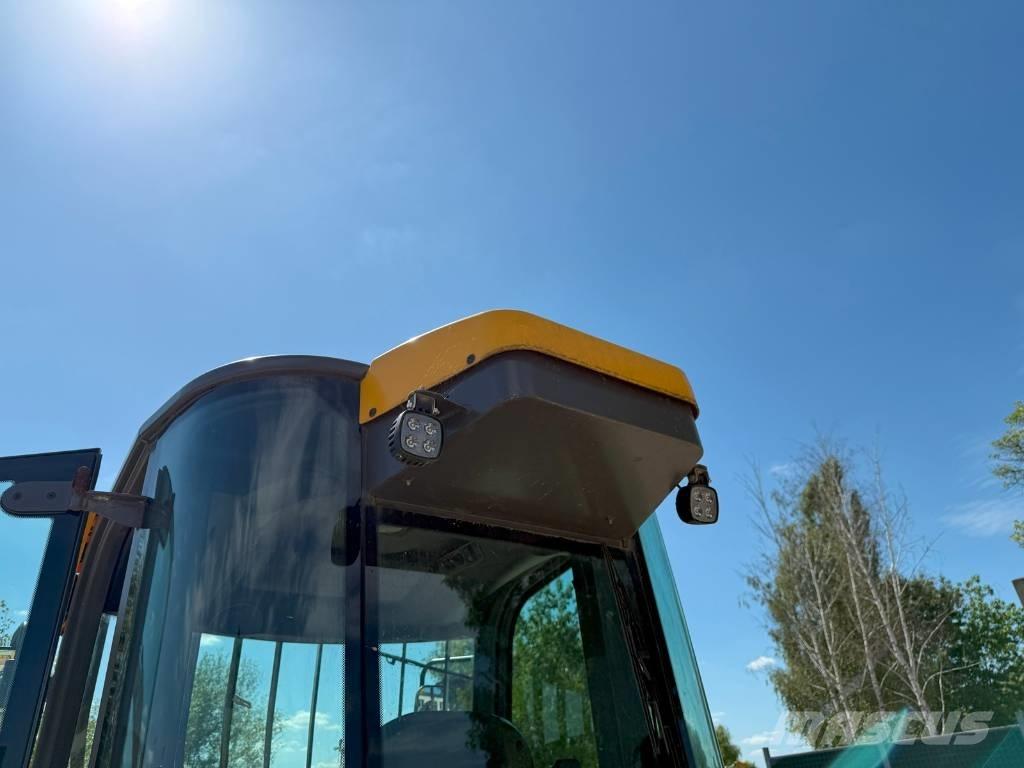 Mecalac 6 SMDX Mini Dumpers