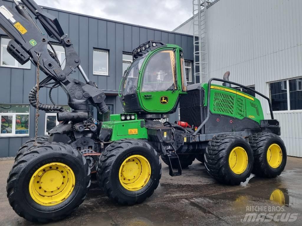 John Deere 1270 G Harvesters