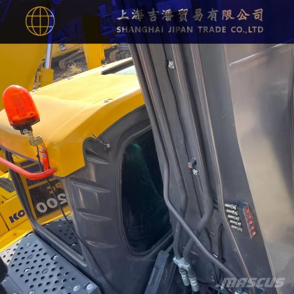 Volvo EC 240 Rupsgraafmachines