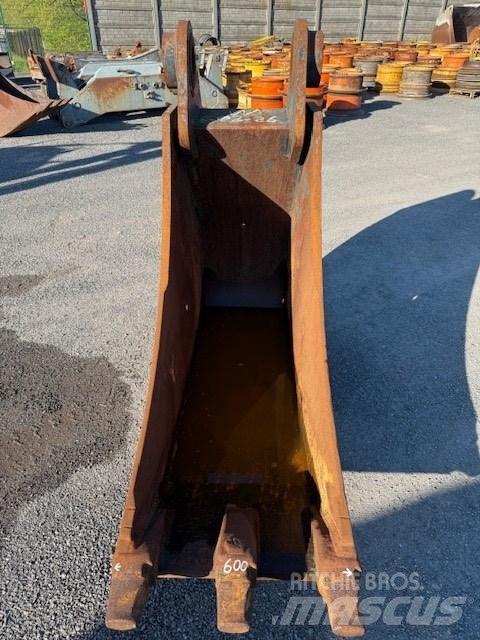 CAT 324 SZER 600 MM Graafarmen