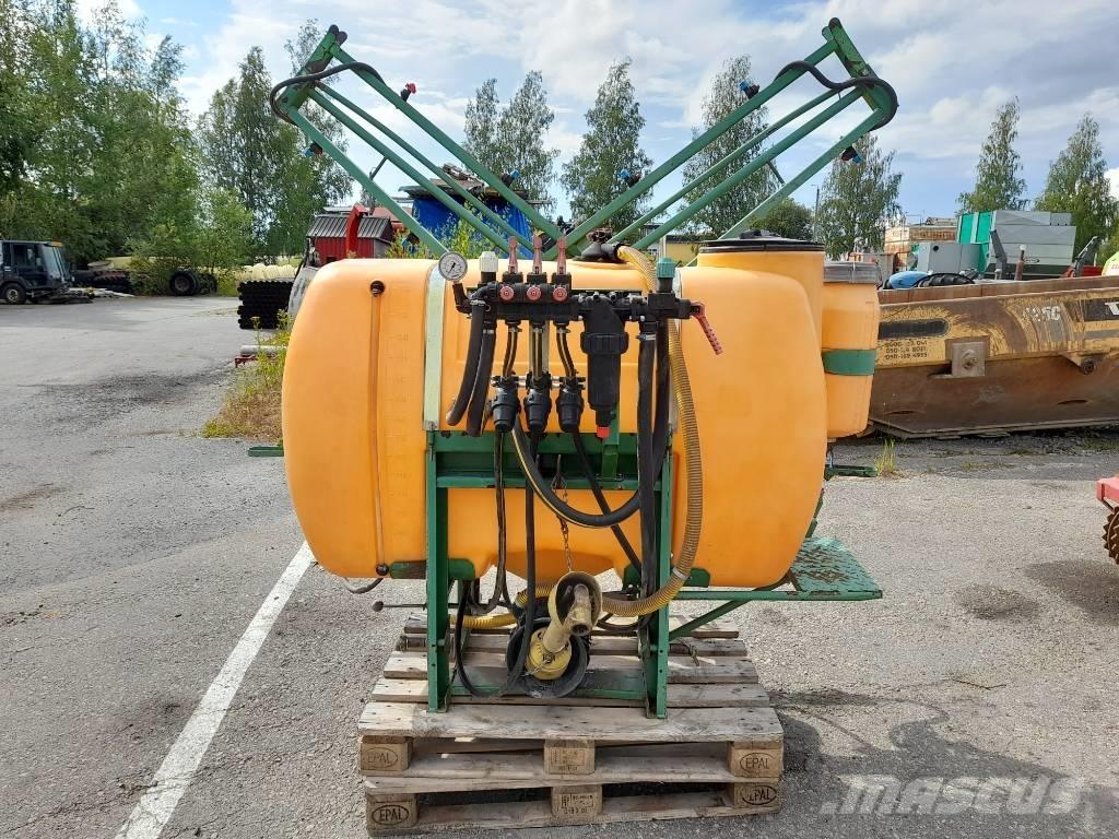 Junkkari 3/700/12 Gedragen spuitmachines
