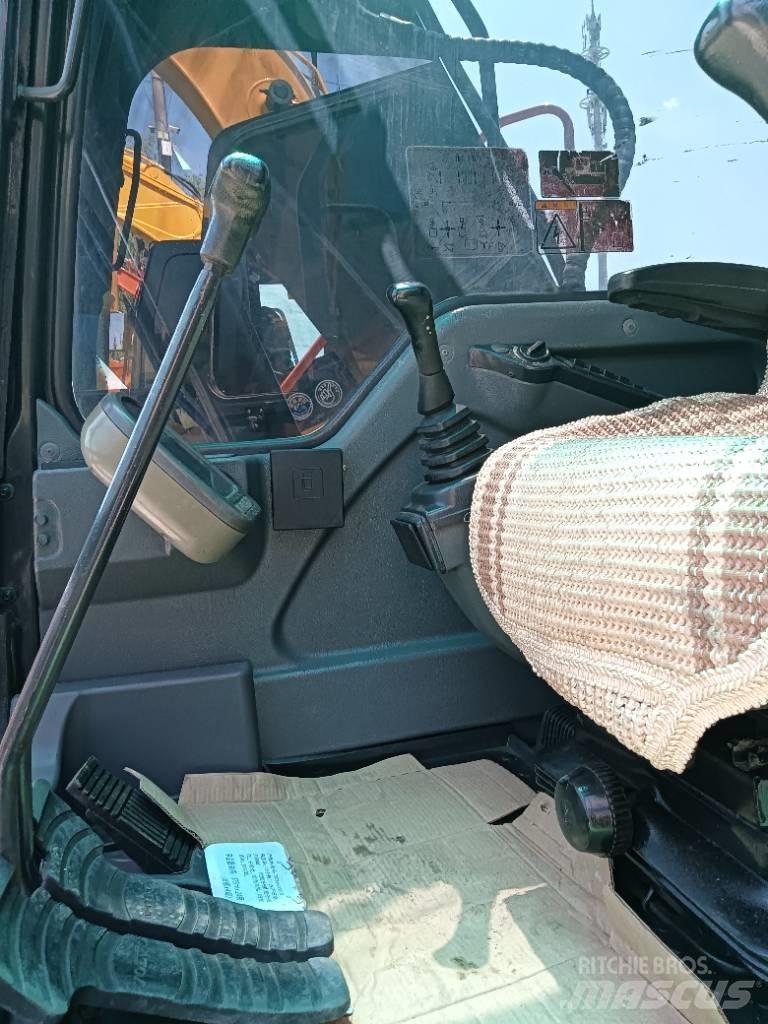 Volvo EC 140 Rupsgraafmachines
