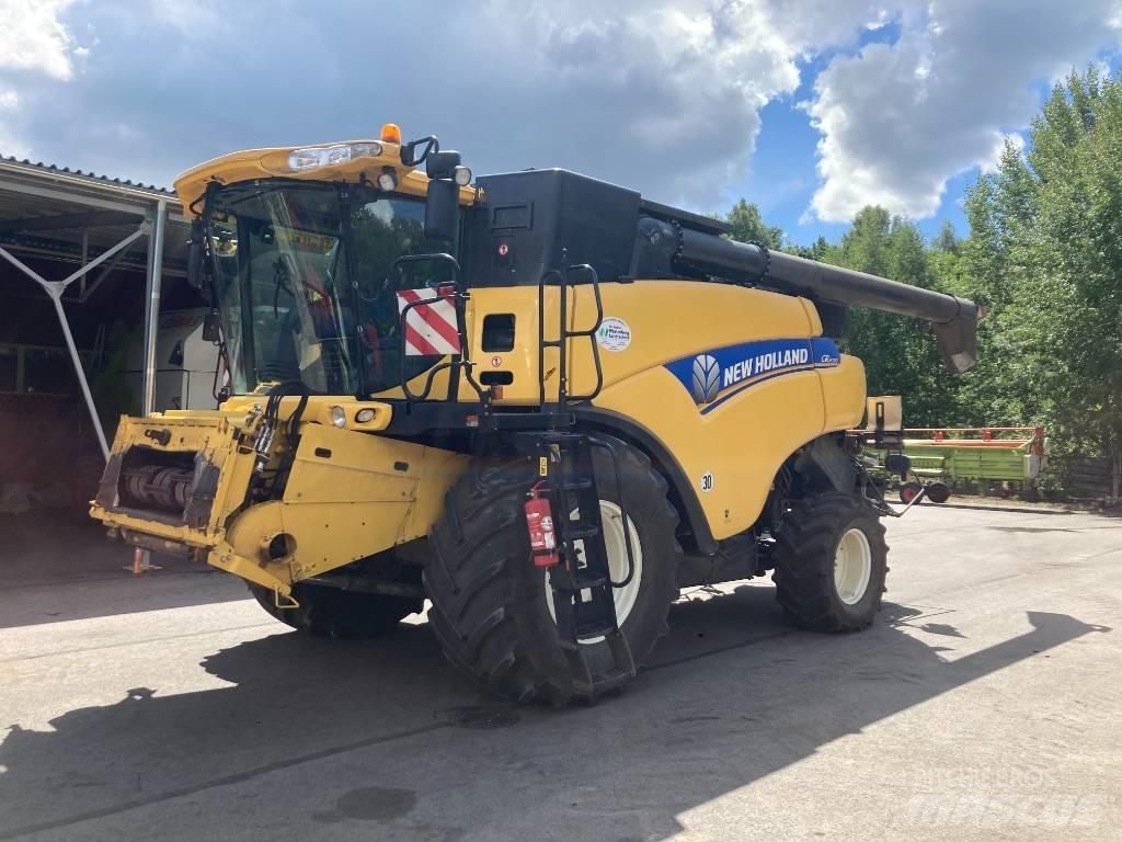 New Holland CR 9090 Maaidorsmachines