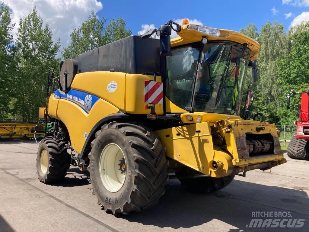 New Holland CR 9090 Maaidorsmachines