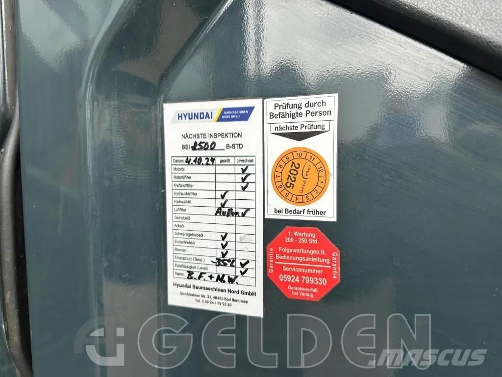 Hyundai HX220L Rupsgraafmachines