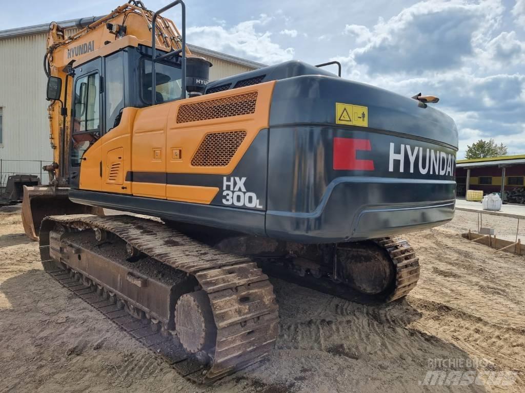 Hyundai HX 300 LC Rupsgraafmachines