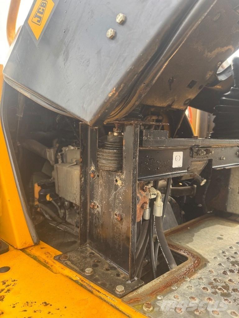 JCB 6 T-1 Mini Dumpers