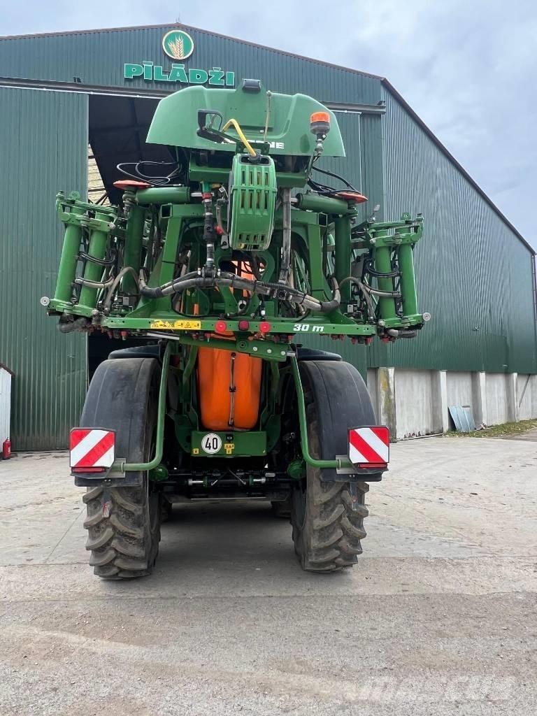 Amazone UX 11201 Bemestings spuiten