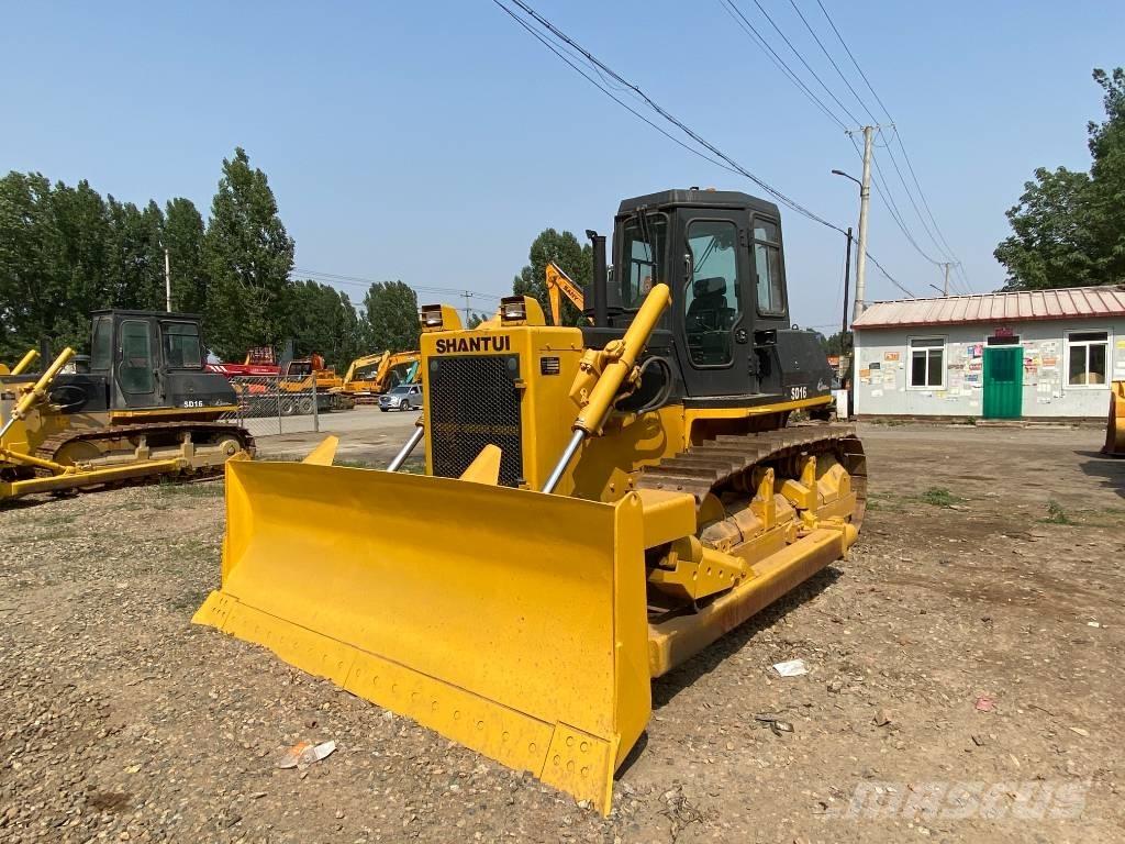 Shantui SD 16 Rupsdozers