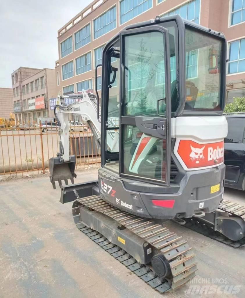 Bobcat E 27 Z Schrankladers
