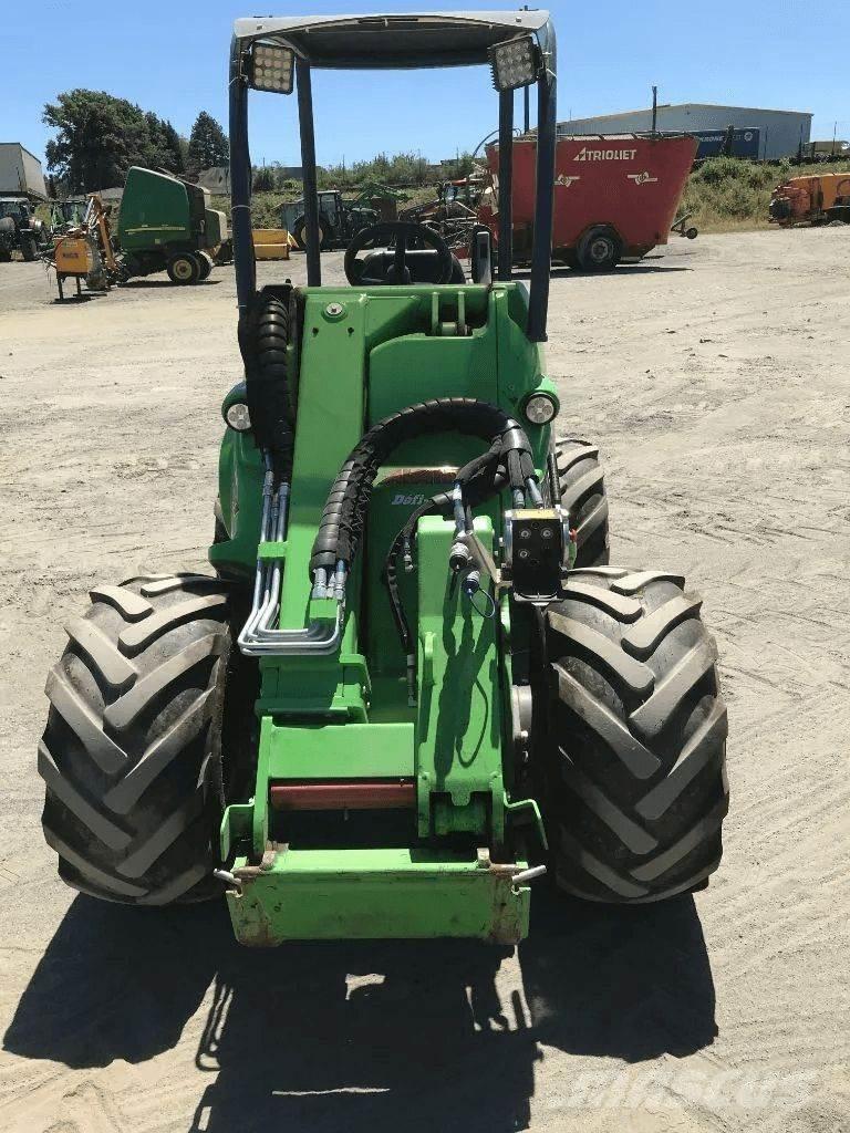 Avant 750 Miniladers