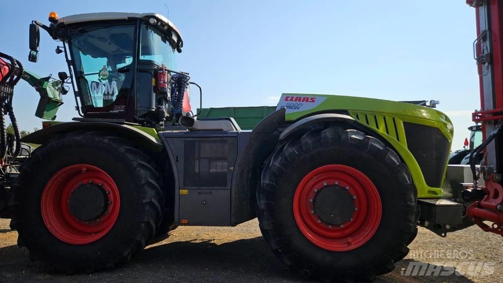 CLAAS Xerion 5000 VC Tractoren