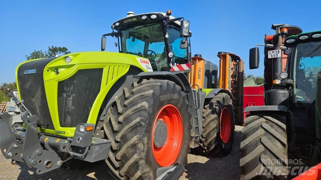 CLAAS Xerion 5000 VC Tractoren